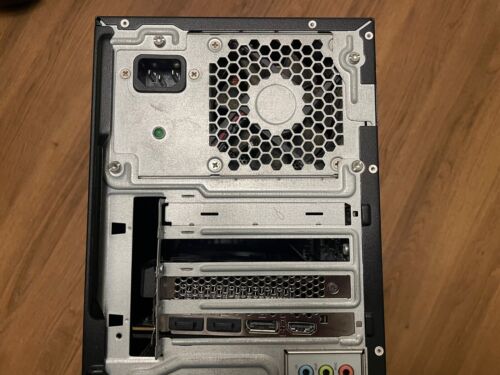 Gaming PC Bundle - RTX3060 12GB - 4TB SSD - i7-7700K - 16GB Ram - 3 Dualshock - Picture 10 of 16