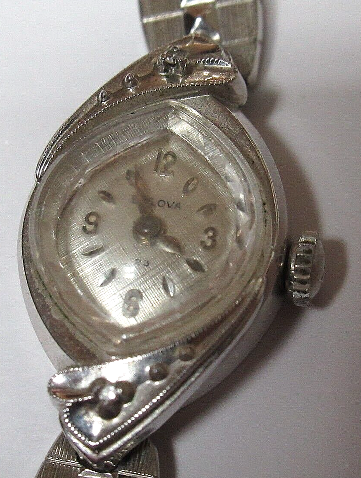 INTERESTING lot of 14 watches Parts/repair Only Timex dynabeat,Seiko5