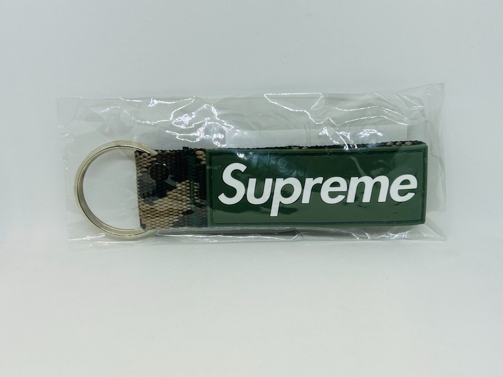 SUPREME WEBBING KEYCHAIN SET YELLOW CAMO SS23 - HotelomegaShops