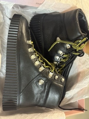 Lisa Vicky TIRELESS-V In Black Milled Leather Size 6