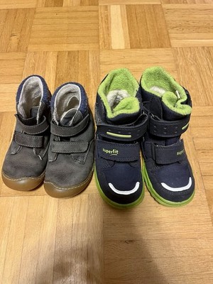Verkaufe 2 Paar Kinderschuhe Fit für Herbst und Winter Beide Paare sind Größe 24