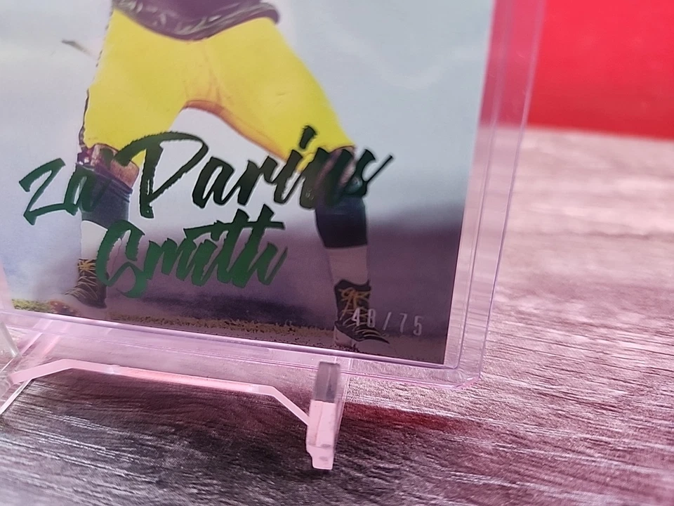 2020 Panini Luminance Green /75 Za'Darius Smith #44 - Image 2 of 3