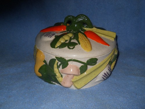 t.51..Vintage Soup Toureen/Cookie/Snack Jar Vegetable Pattern Country Kitchen  - Picture 1 of 7