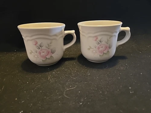 Pair Of VTG Pfaltzgraff Tea Rose Coffee Mugs