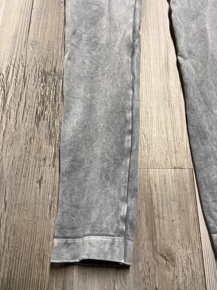 Leggings Nikibiki Gris Denim Estampado Lavado Ácido Cintura Alta Formadores Mujer Talla 0 Foto 4 de 4