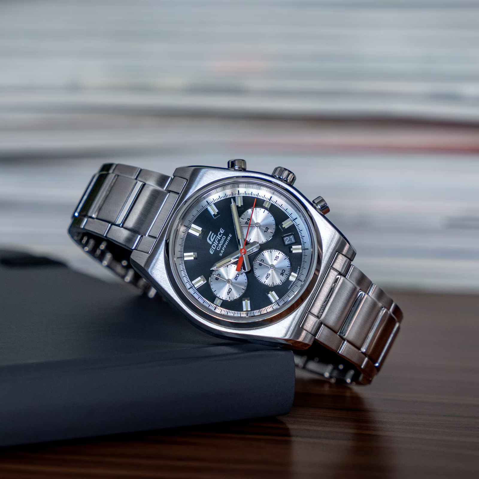 CASIO EFB-730D-1AVUEF⎪EFB-730D-1A⎪Cristal ZAFIRO⎪EDIFICE Classic⎪HOMBRE⎪Metal
