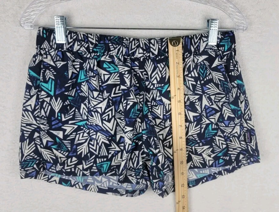 Patagonia Women's Barely Baggies Shorts Size M | eBay