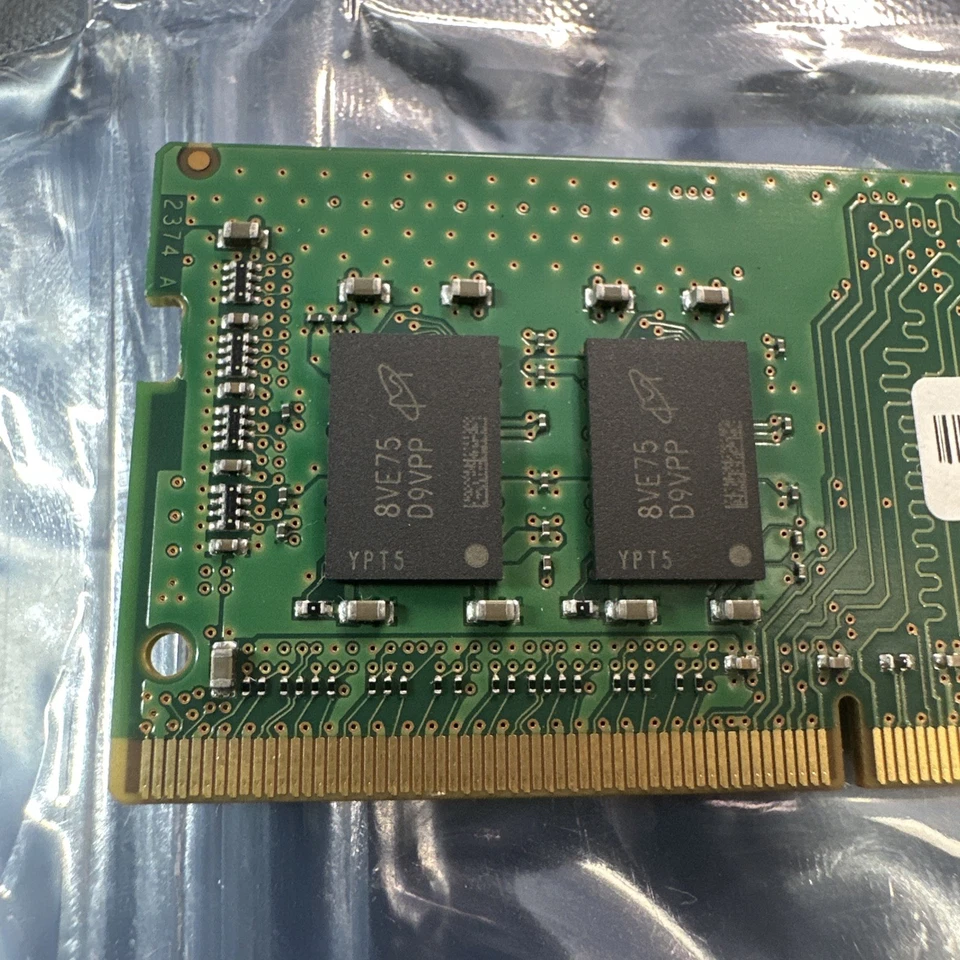 Portátil Micron 8GB DDR4 PC4-21300 1Rx8 SO-DIMM RAM MTA8ATF1G64HZ-2G6E1 Foto 3 de 4