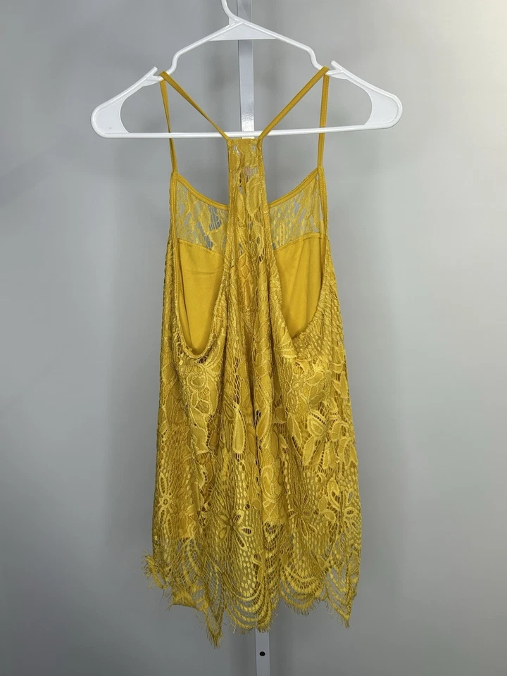 No Boundaries Yellow Lace Cami Scallop Lined Floral Tank Top, Sz XL. (15-17) 4A - Image 2 of 4