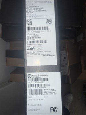 HP Victus 15-fb2063dx 15.6'' Ryzen 5 7535HS 8GB DDR5 512GB SSD Radeon RX 6550M