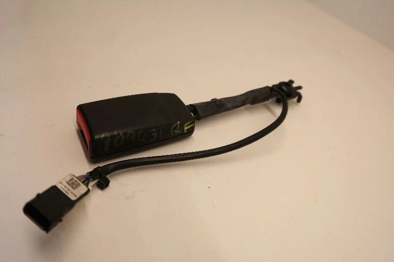 13-15 Chevy Explorer Front Right Passenger Side Seat Belt Buckle Black  Foto 4 de 4