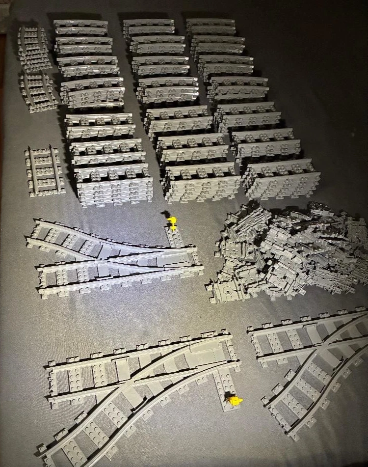 LEGO City Train tracks MOC - Image 2 of 3