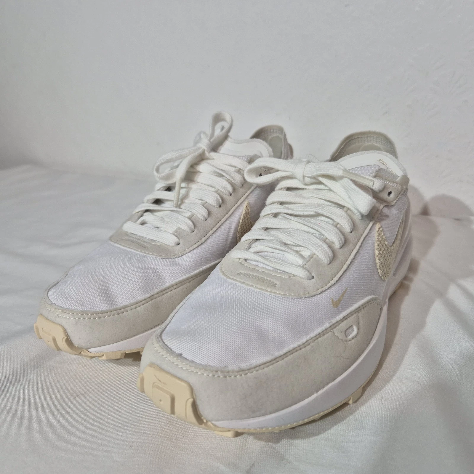 Nike Waffle One ESS scarpa da ginnastica donna DM7604 100 uk 5 eu 38 5 us 7 5