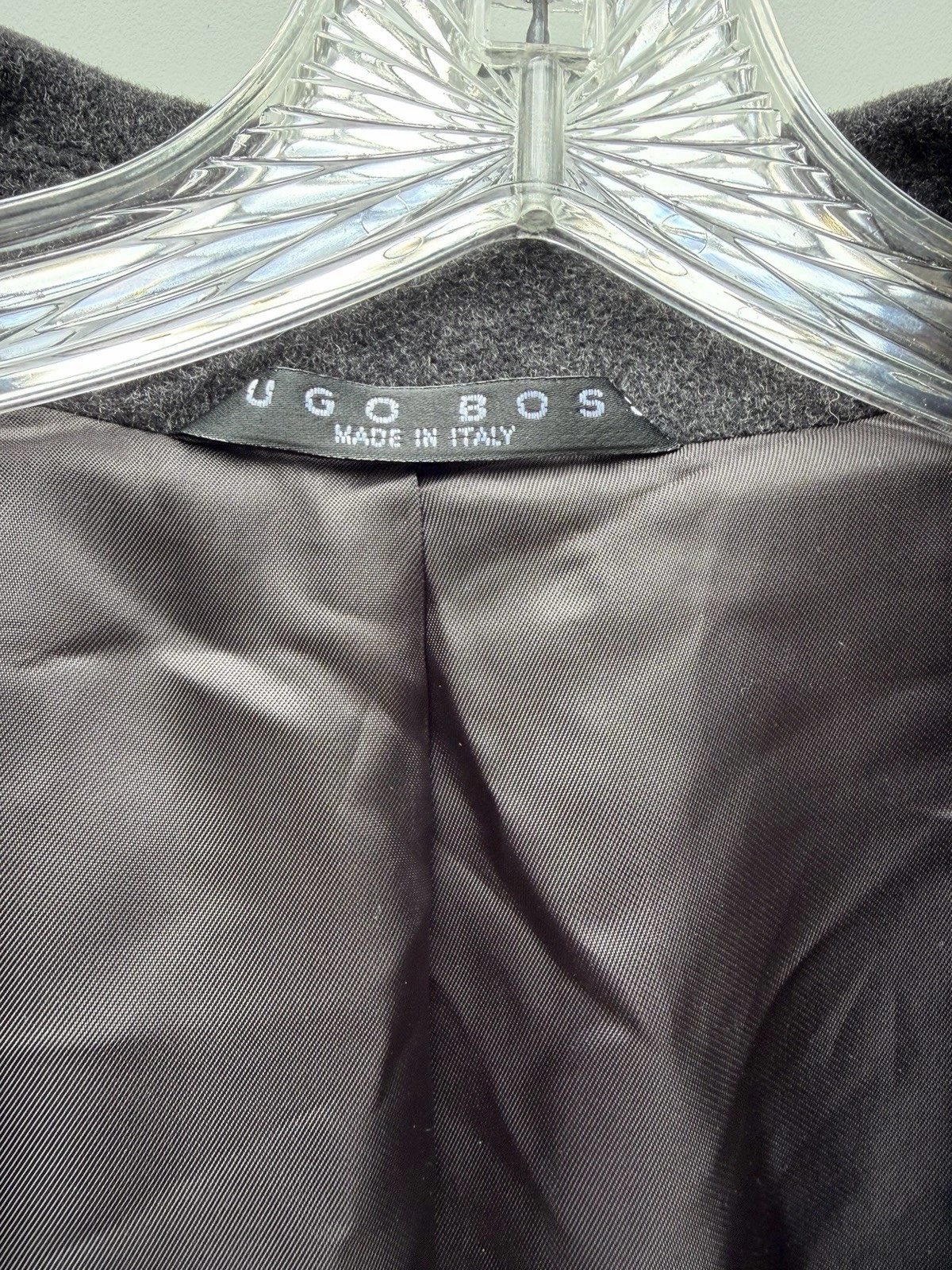 Vintage Hugo Boss Men's Gray Long Wool Overcoat Size 40L Lined Pockets Notch - product detail image 3