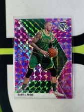 Daniel Theis 2019-20 Panini Mosaic - #129 Pink Camo Prizm