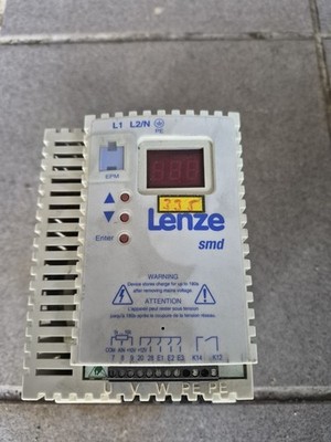Lenze Inverter Type ESMD152x2SFA
