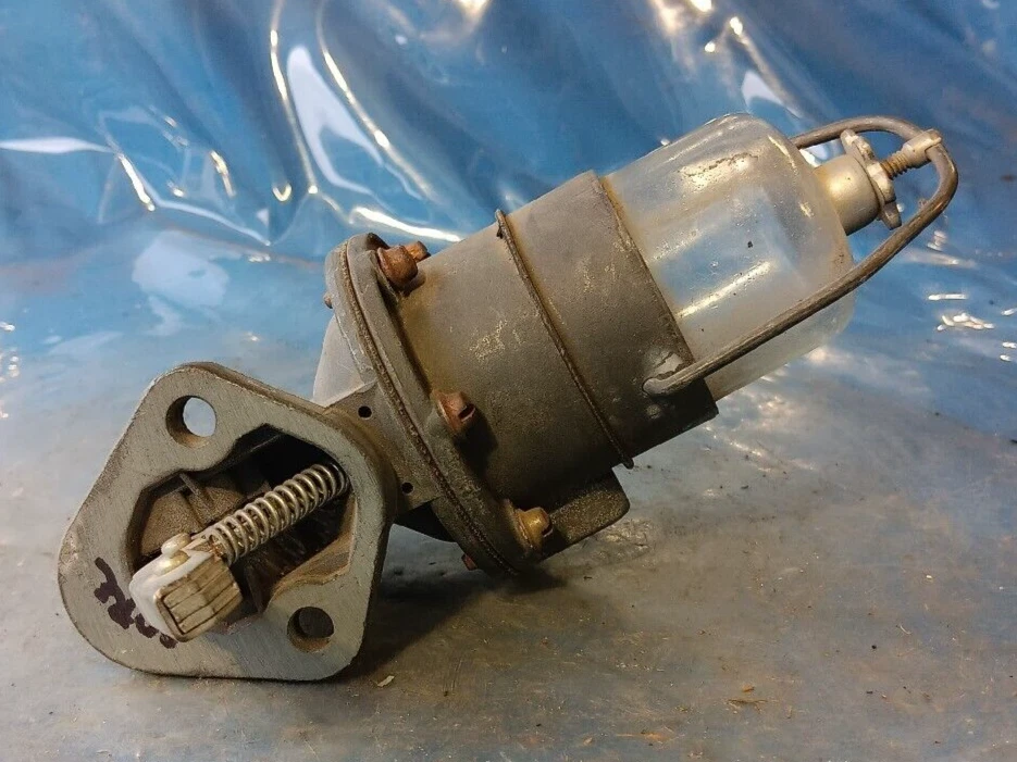 Ford Falcon 144ci 1961 bomba de combustible Airtex 4897 *reconstruida* Foto 3 de 4