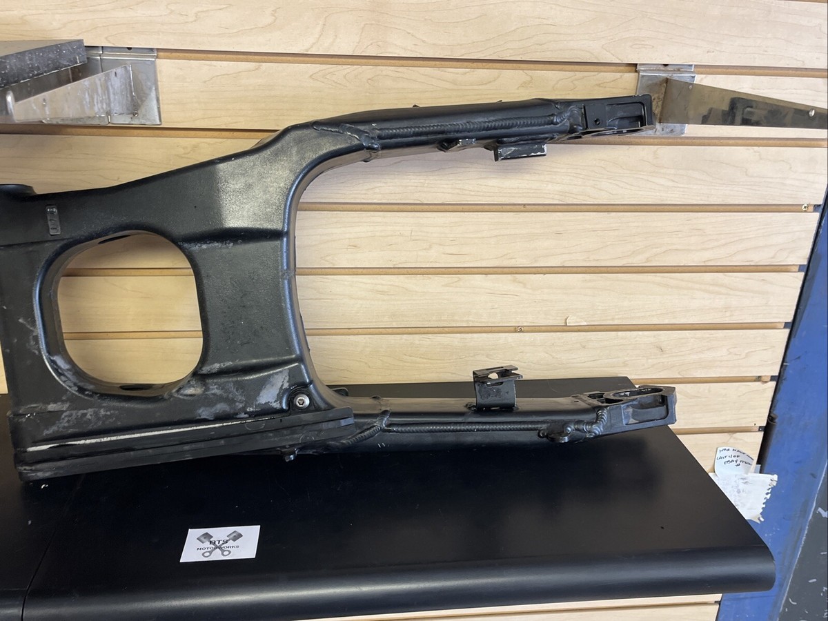 『RT−103602』 2006 Kawasaki Ninja ZX14 OEM Rear Swingarm 33001-0216-11E | eBay