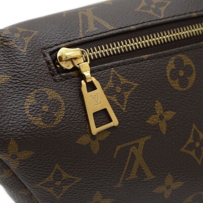 Louis Vuitton Monogram Bumbag Cross Body Bag M43644 CA3260 Louis Vuitton Monogram Bumbag Cross Body Bag M43644 CA3260