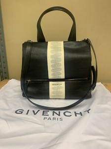 givenchy pandora pure medium