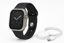 Produktbild - Apple Watch Ultra 49 mm GPS + Cellular – Titanium – m. Apple Ladegerät A-Grade