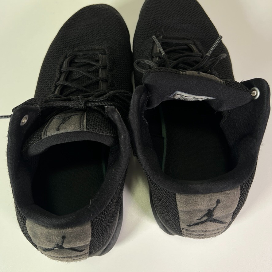 Nike  Air Jordan Men 9.5 Horizon Triple Black Basketball Sneakers 845098-010 Air Jordan Horizon Low  main image 3