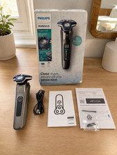 Philips Norelco 7200 Rechargeable Wet  Dry Electric Shaver S7887/82 w SenseiIQ