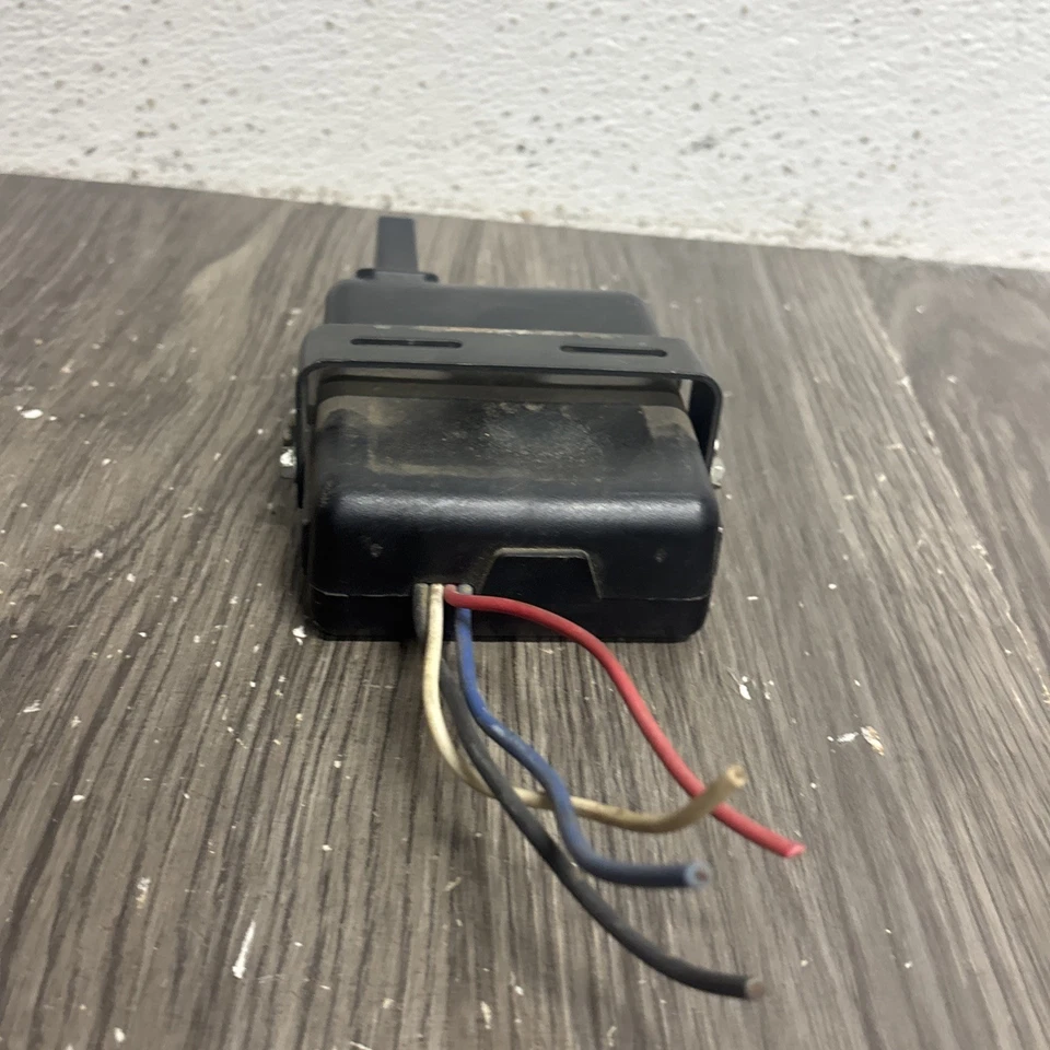 Energize III 3 Hayes Brake Controller Company #N3A - Image 2 of 3