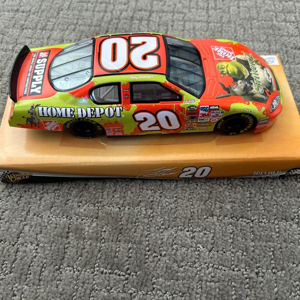 Tony Stewart #20 Home Depot 1:24 DIECAST Shrek 2 2004 Monte Carlo Winners Circle - Image 3 of 4