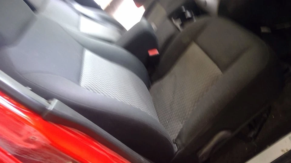 Passenger Front Seat Bucket And Bench Split Seat Fits 06-12 CANYON 5056936 - Image 3 of 4