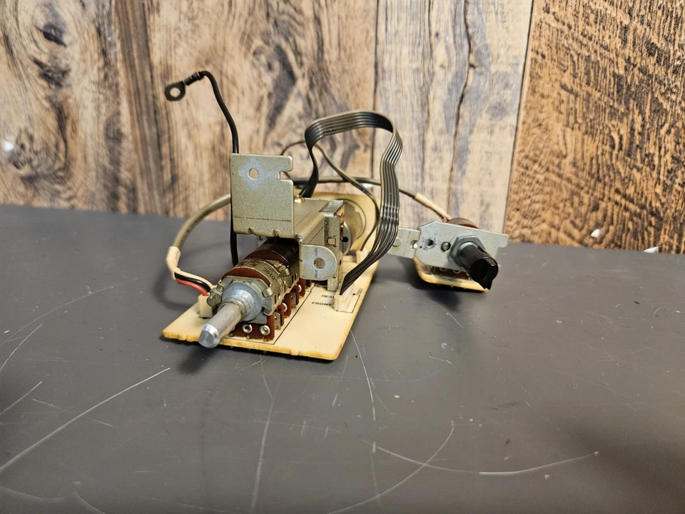*Parting Out* SONY TA-E1000ESD Control Amplifier | Volume Balance Potentiometers - Image 2 of 4