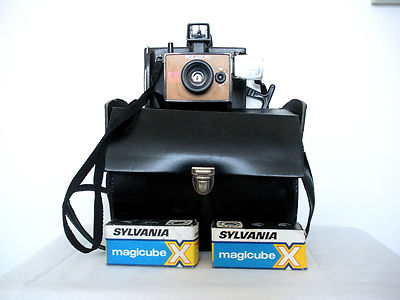 ancien appareil photo polaroïd  EE 33  Land Caméra