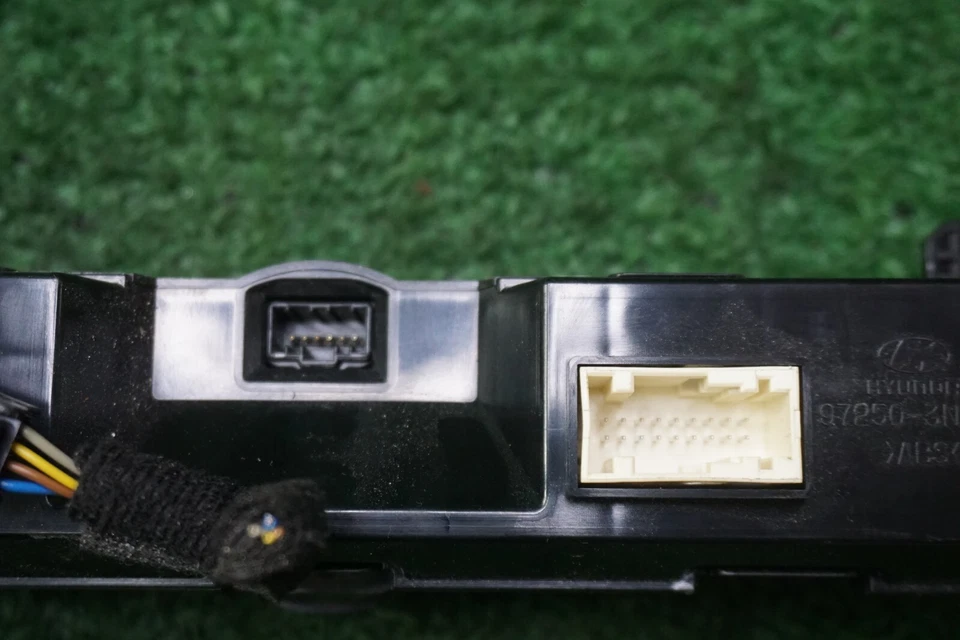 2011 2012 2013 HYUNDAI EQUUS AC управления OEM 972503N300 - Изображение 4 из 4