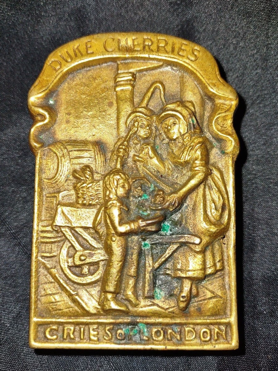 Duke Cherries 'Cries of London' Gold Tone Metal Door Knocker