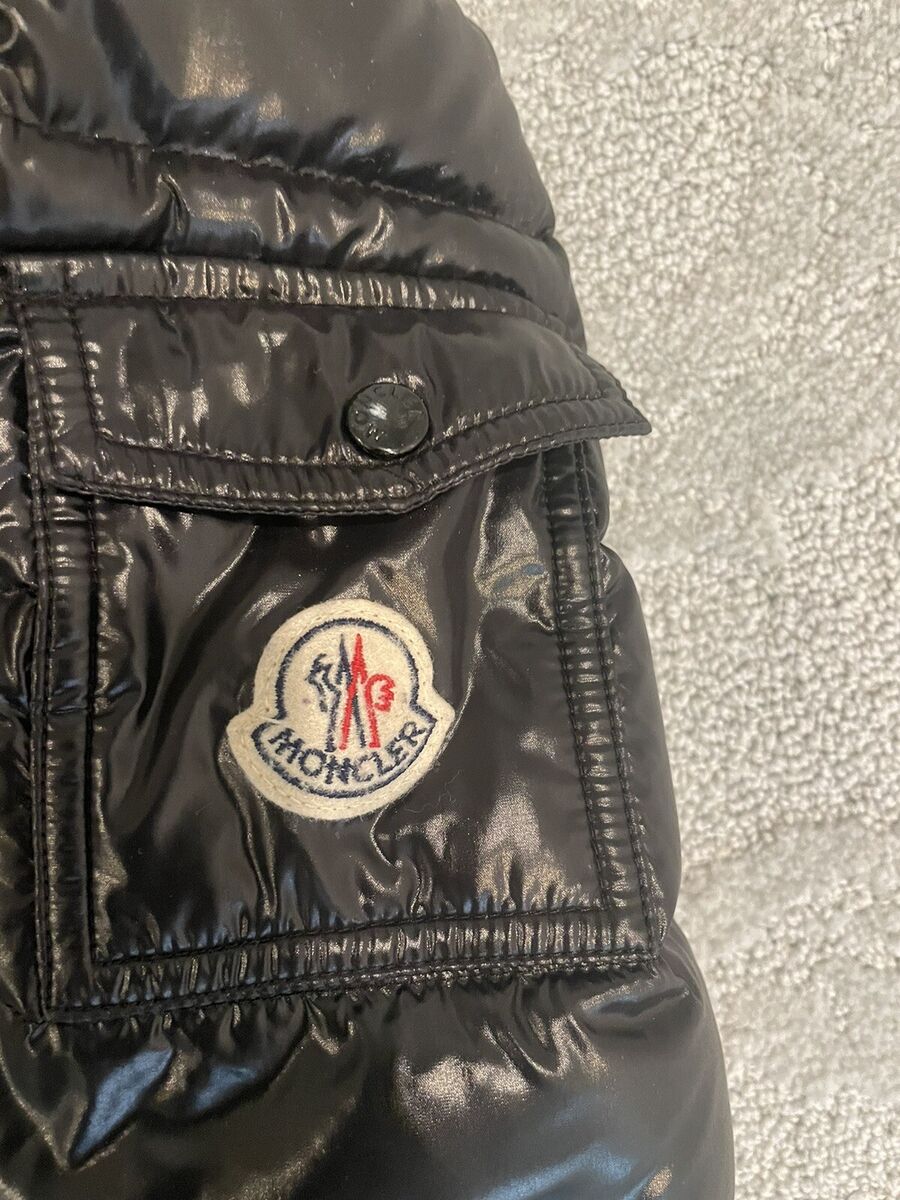 Moncler Womens Hooded Puffer Jacket Black Size 00 | eBay Moncler Womens Hooded Puffer Jacket Black Size 00 | eBay