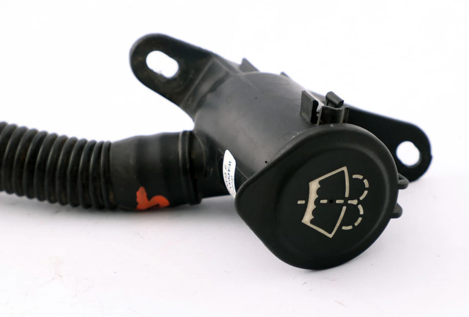 BMW 7 er E65 E66 E67 Befüllkanal für Waschbehälter 7009125 61667009125 - Bild 4 von 4