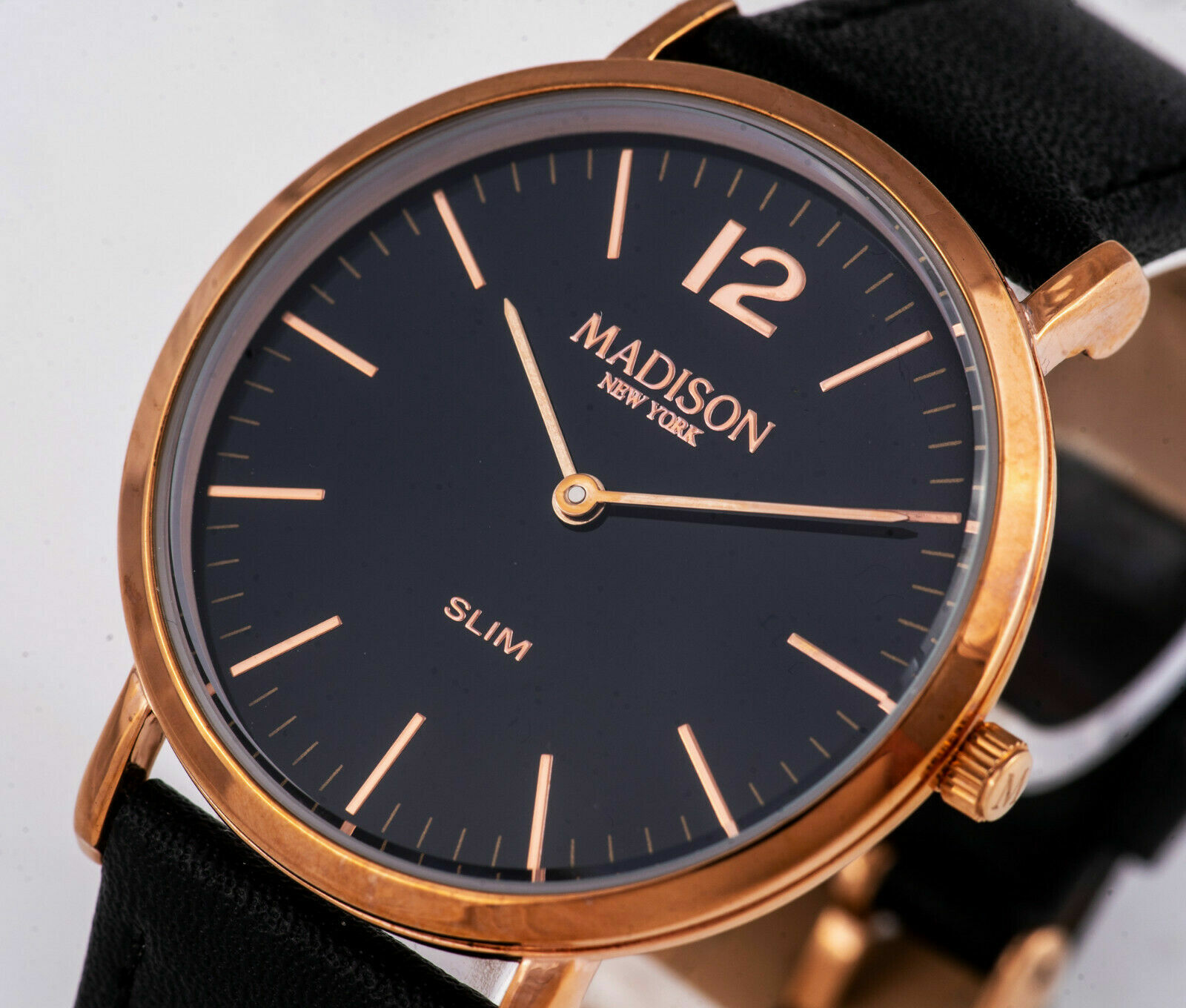 Montre femme Madison New York pour sublimer vos tenues de bureau et soirées