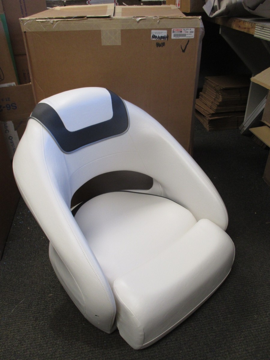 NOS Yamaha Boat Driver Seat 2013 AR190 SX190 RX1800 F3A-U3711-00