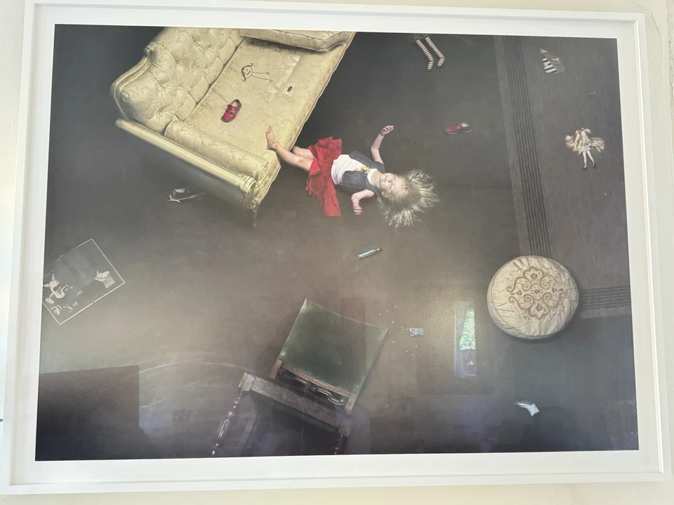 Julie Blackmon: Sharpie 2011 - Image 3 of 4