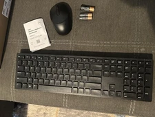Dell Professional Wireless Keyboard And Mouse New With Box KM5221W
