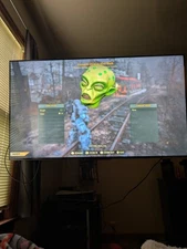 Fallout 76 PS5 Fashnot Glowing Alien Mask