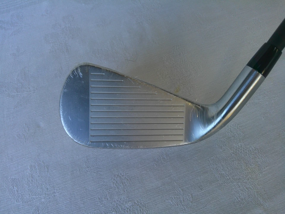 Titleist 2025 Forged U505 2-Utility Iron w/ Project HZRDUS 6.0 Stiff Flex Shaft - Image 3 of 4