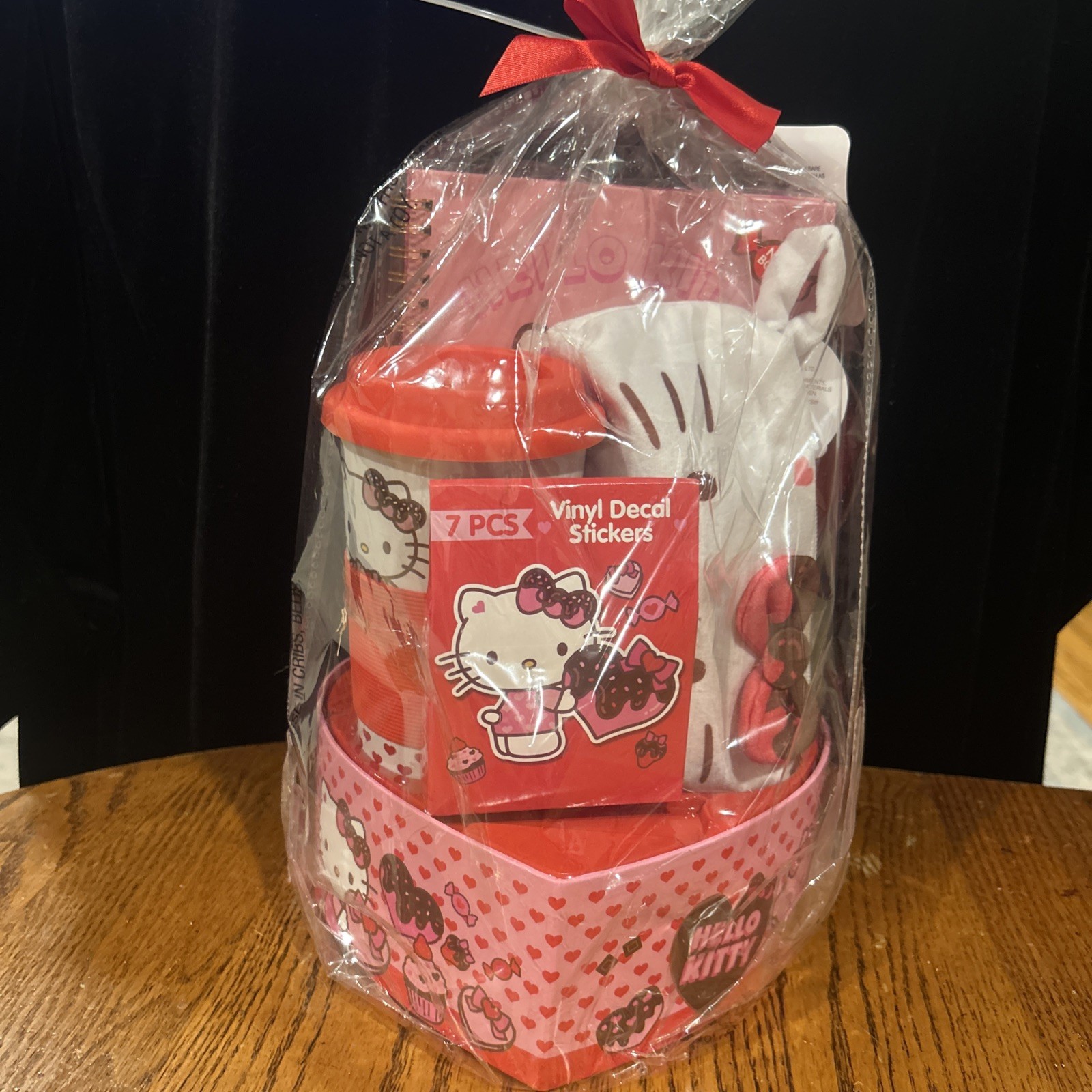 2024 Hello Kitty Día de San Valentín Corazón Caja Set de Regalo