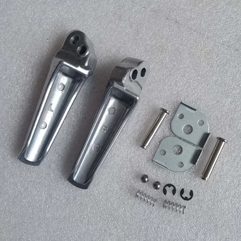 Rear Foot Peg Footrest For Suzuki RGV250 97 GSXR600 GSXR750 96-05 GSXR1000 01-04 - Image 3 of 4