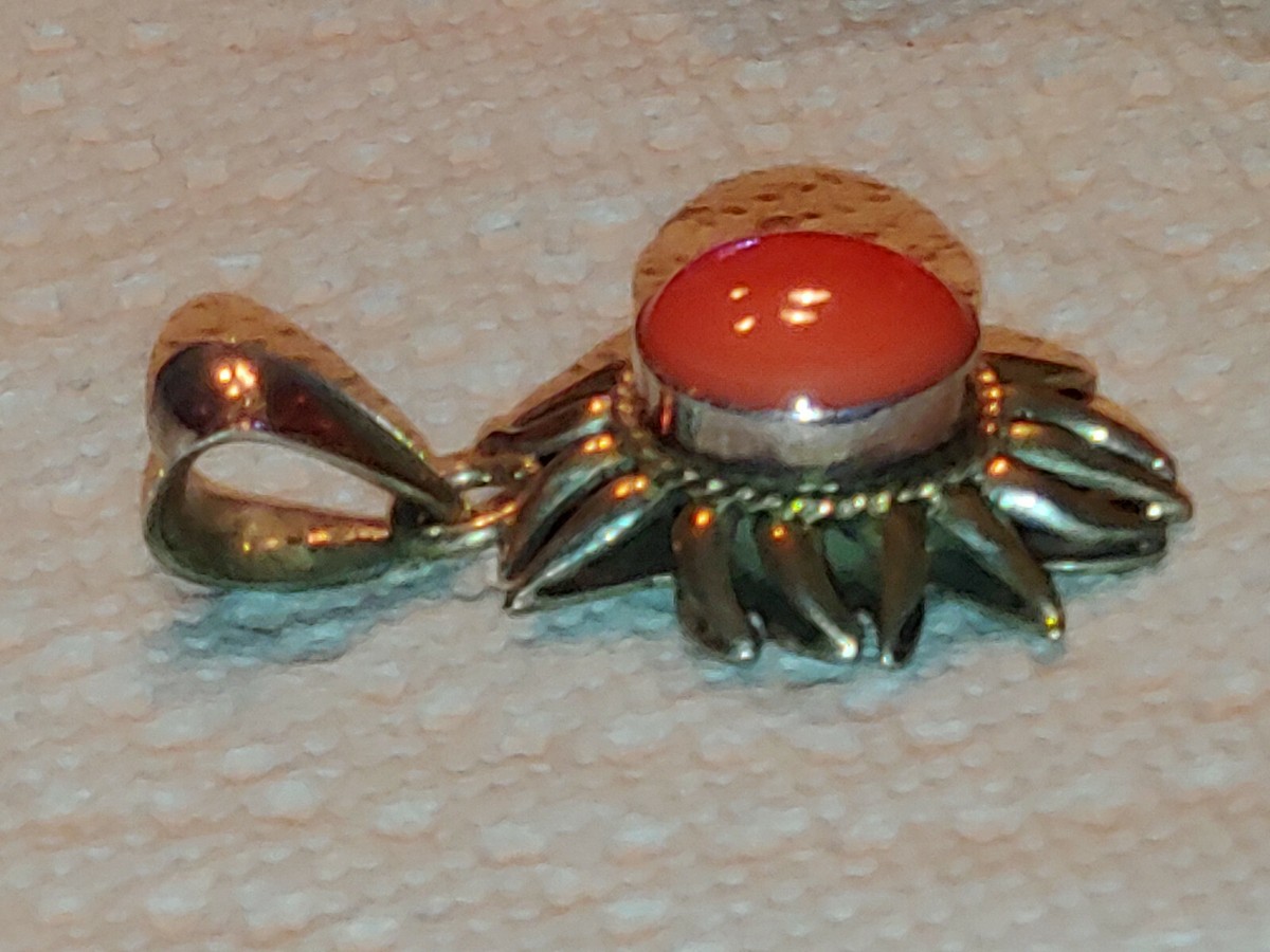 Sterling Silver Sunburst Sun Pendant with Pink Stone Dyed Onyx/ Jade? Marked 925 View 6