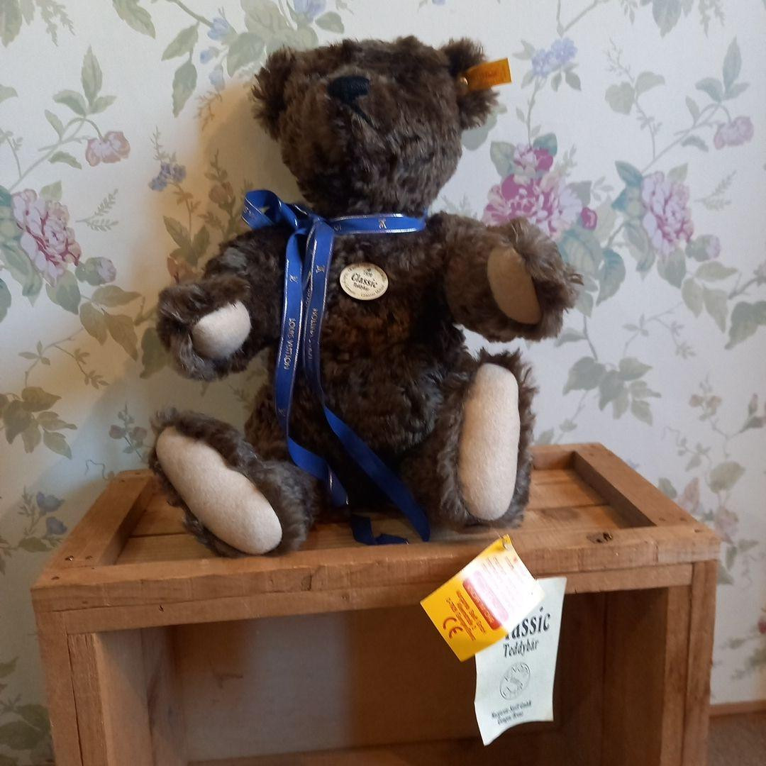 Plush Toy Steiff 1920 Classic Teddy Bear Dark Brown Blue Ribbon