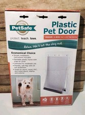 Pet Safe Plastic Pet Door Dog Cat Medium 1-40 LBS