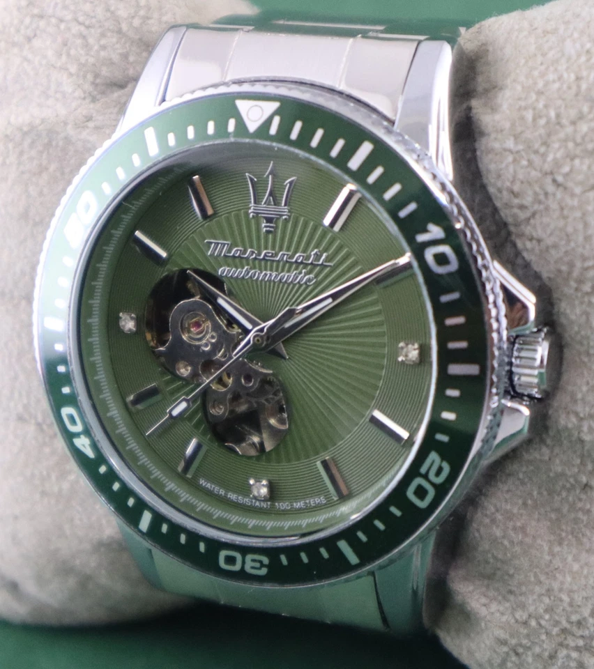 Casual Maserati Automatic Men Green Dial Steel Band Wristwatch "Stay Punctual" - Image 3 of 4