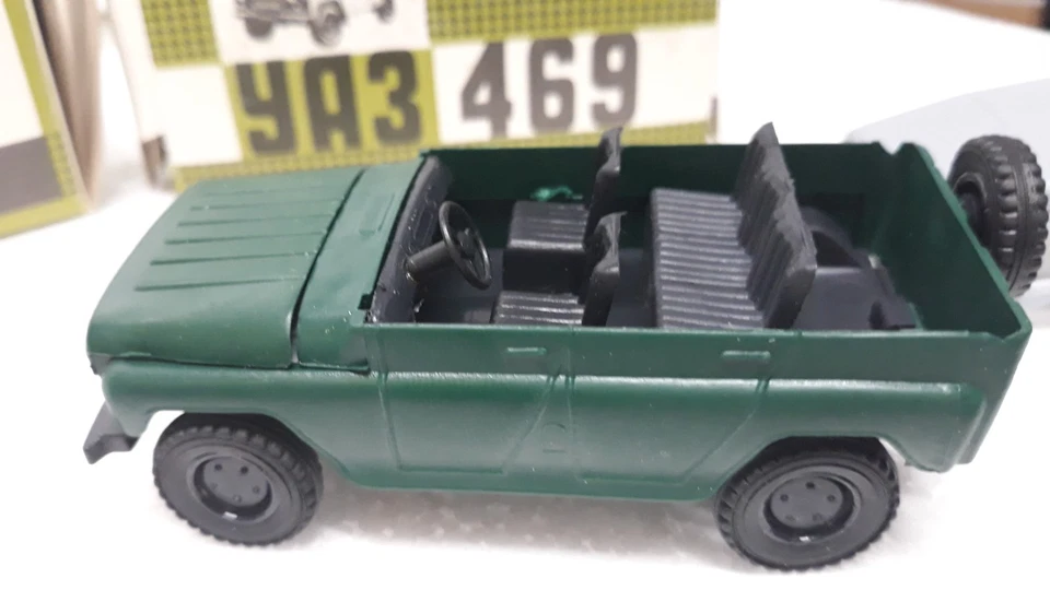 Modellino Fuoristrada Russo JA3-469 1:43 vintage - Immagine 3 di 4