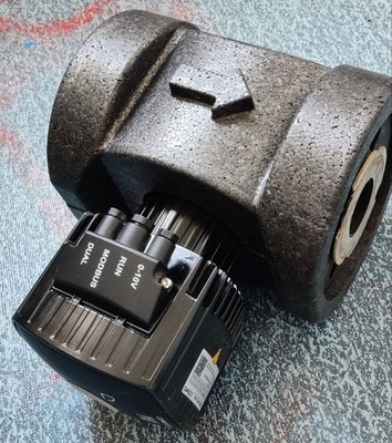 COSMO Hocheffizienz Pumpe Giant 40-60F DN40, Baulänge220mm